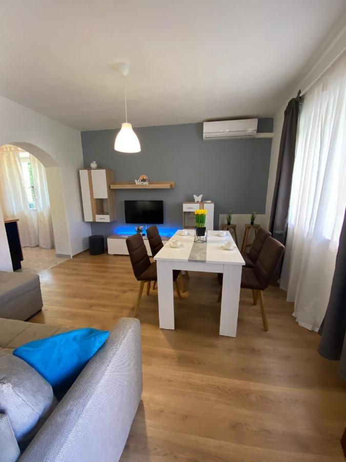 Apartment Dora Zára Kültér fotó
